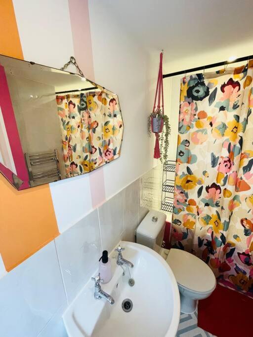 KENT Colourful Apartment In Margate מראה חיצוני תמונה